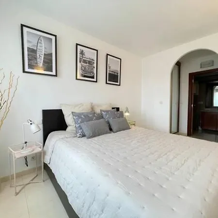 Precioso Piso De 2 Y Gran Terraza شقة *